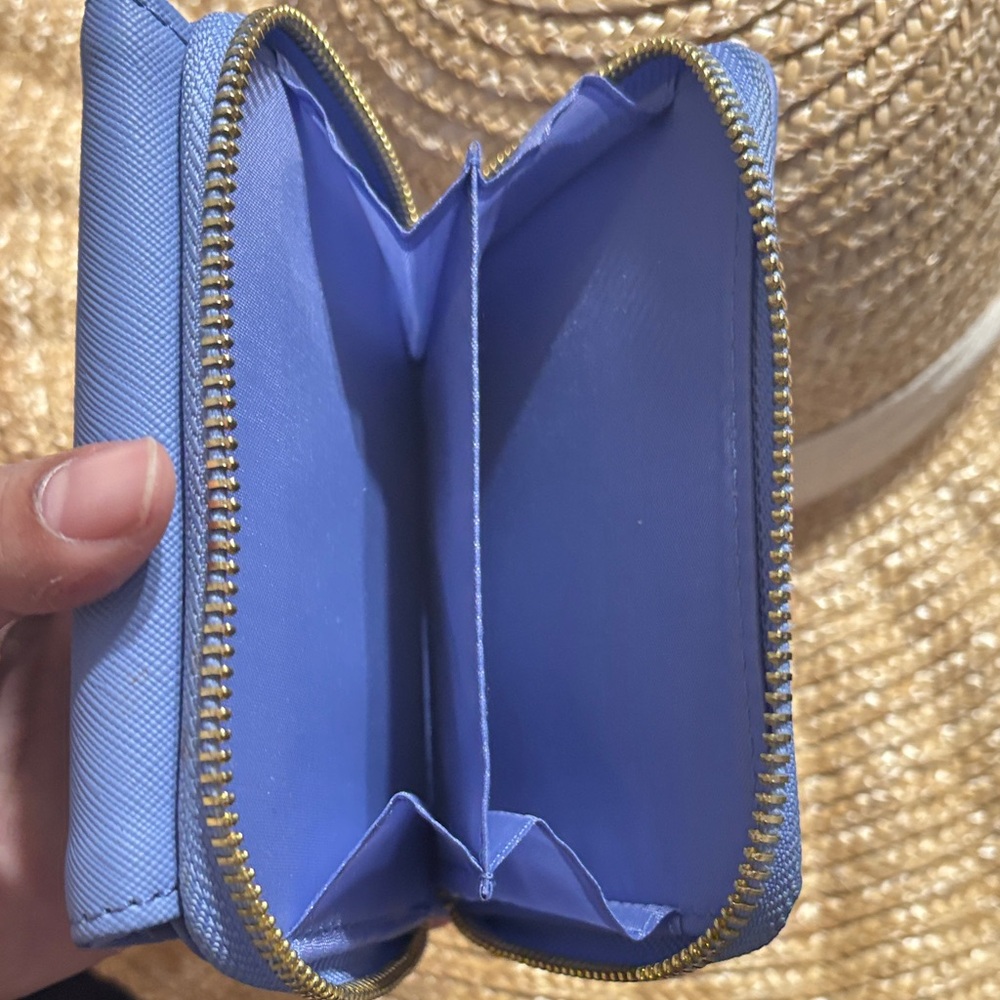 Kida Atlantis Loungefly Wallet - Picture 3 of 6